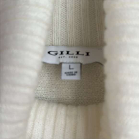 GILLI The Fa La La White & Black Turtleneck Sweater - Picture 6 of 8